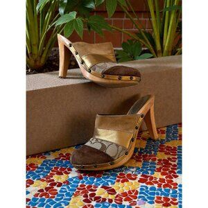COACH Wave Brown Patchwork Mules Clogs Heels Size 7